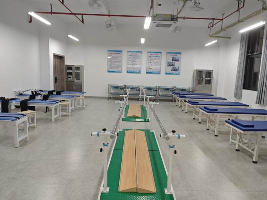 中医传统康复实训室2(1)